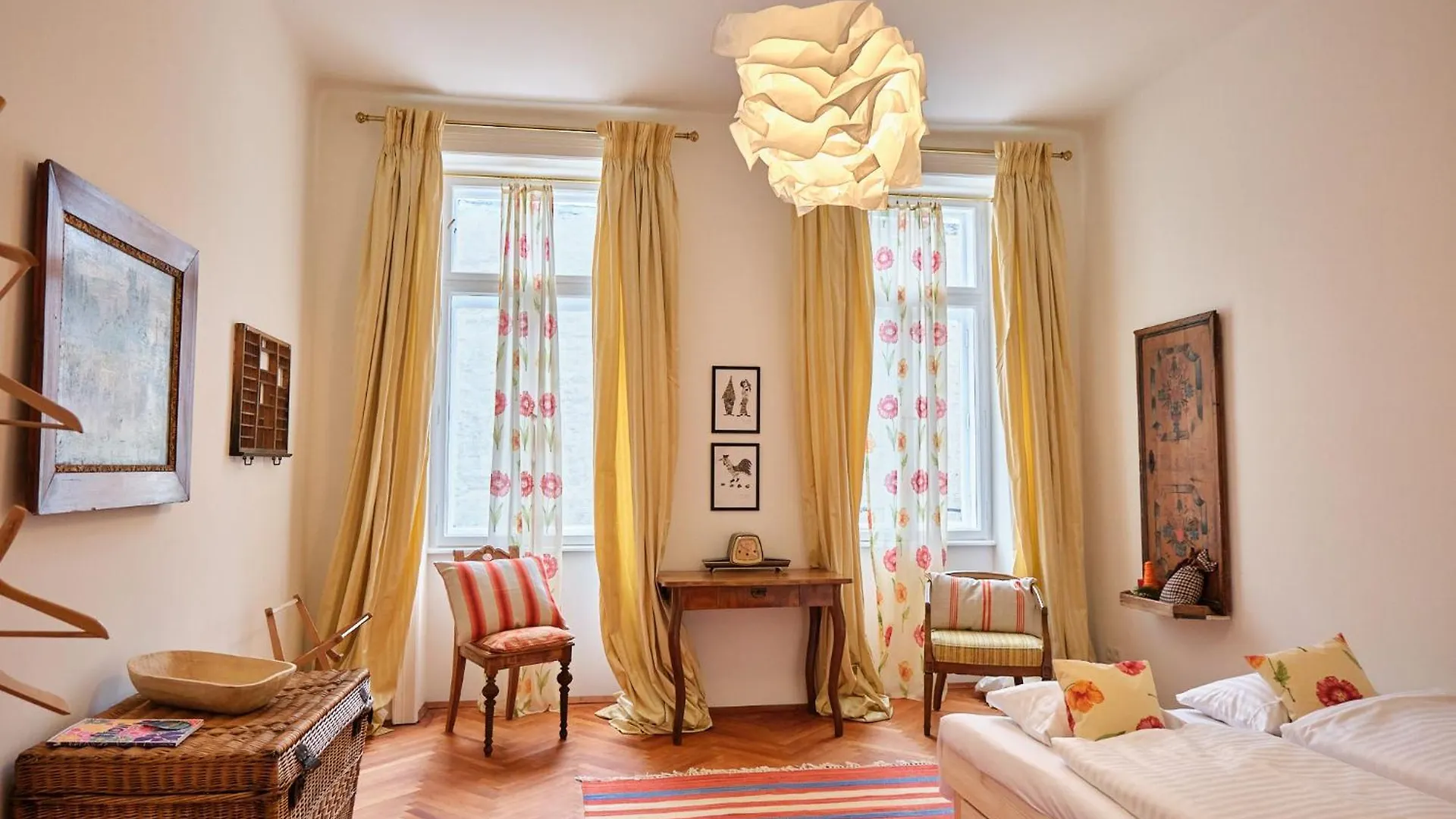 Apartment Slow Living I Schoenbrunn Und Park Naehe I Penzing Bahnhof Vienna
