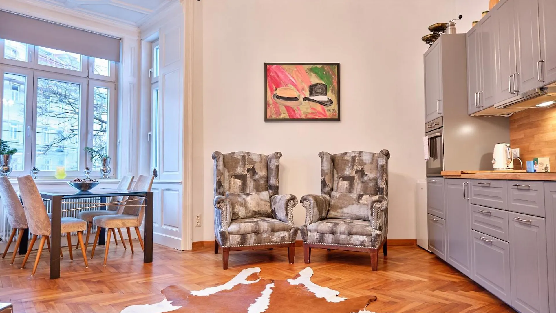 Slow Living I Schoenbrunn Und Park Naehe I Penzing Bahnhof Vienna 0*,