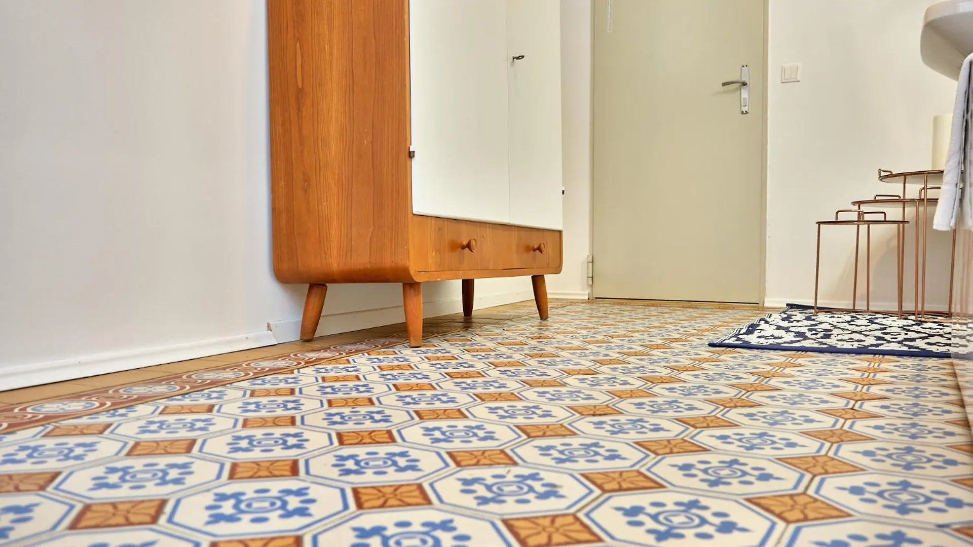 Slow Living I Schoenbrunn Und Park Naehe I Penzing Bahnhof Vienna Apartment